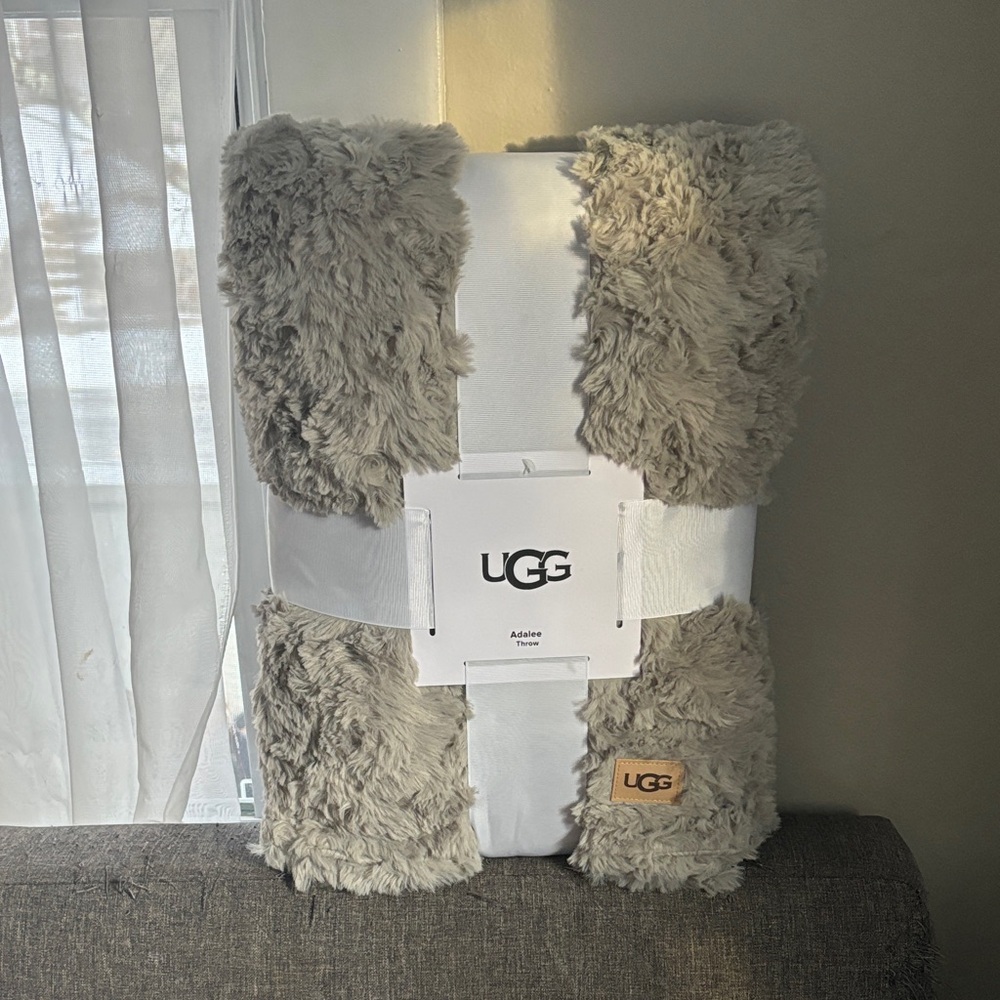 UGG Tan Faux Fur Throw Blanket